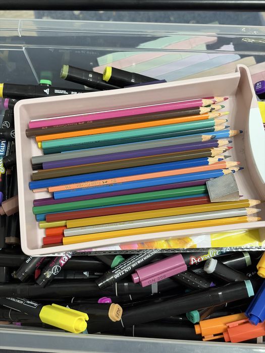 Set carioci, acuarele si creioane