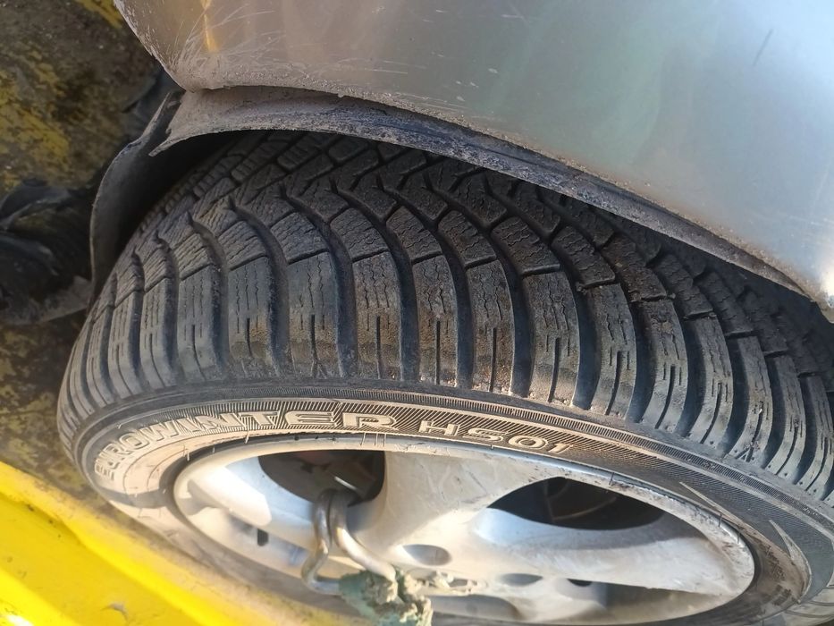 Пежо 206 комби 2000d 90 коня цяла на части