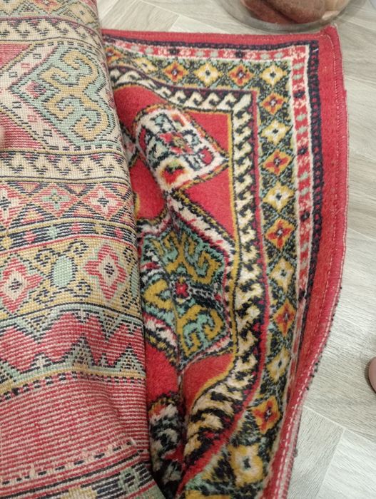 Продам Алматинский коврики.