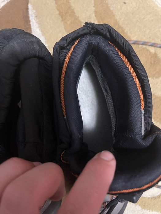 Ghete Meindl munte / Bocanci Meindl trekking Vibram Marimea 44