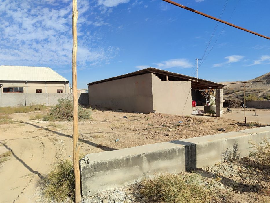 Yer sotiladi 6 sotix.