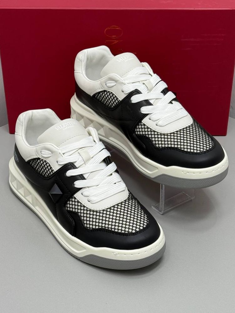 Adidasi Valentino One Stud premium full box 40-4(