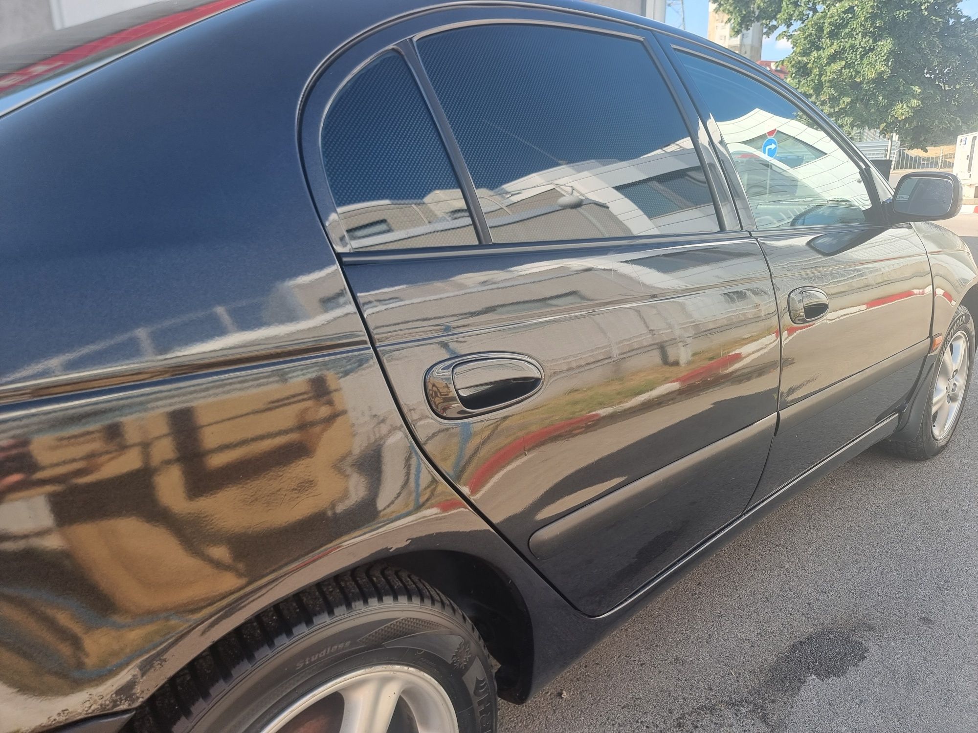 Тойота Авенсис 2.0