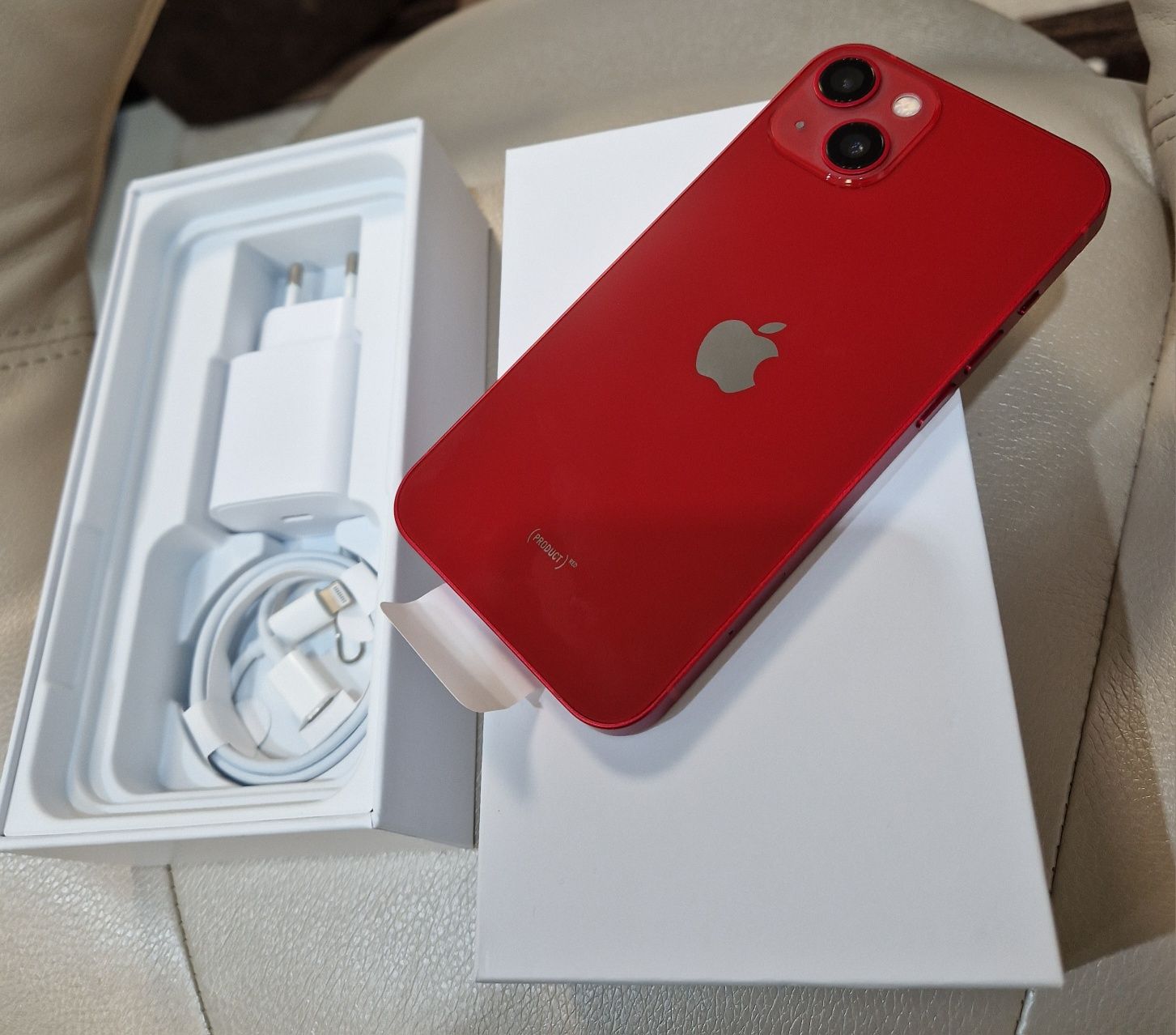 iPhone 13 128GB. NOU - Red -