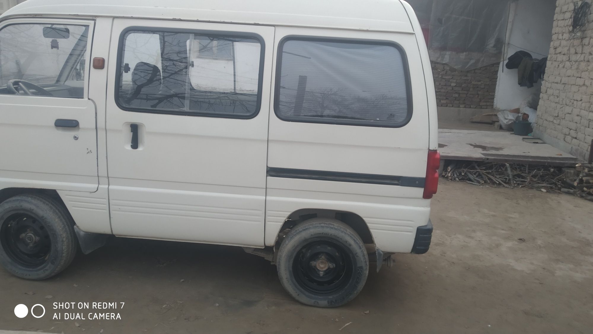Damas 1998 holati yaxshi Kami bor