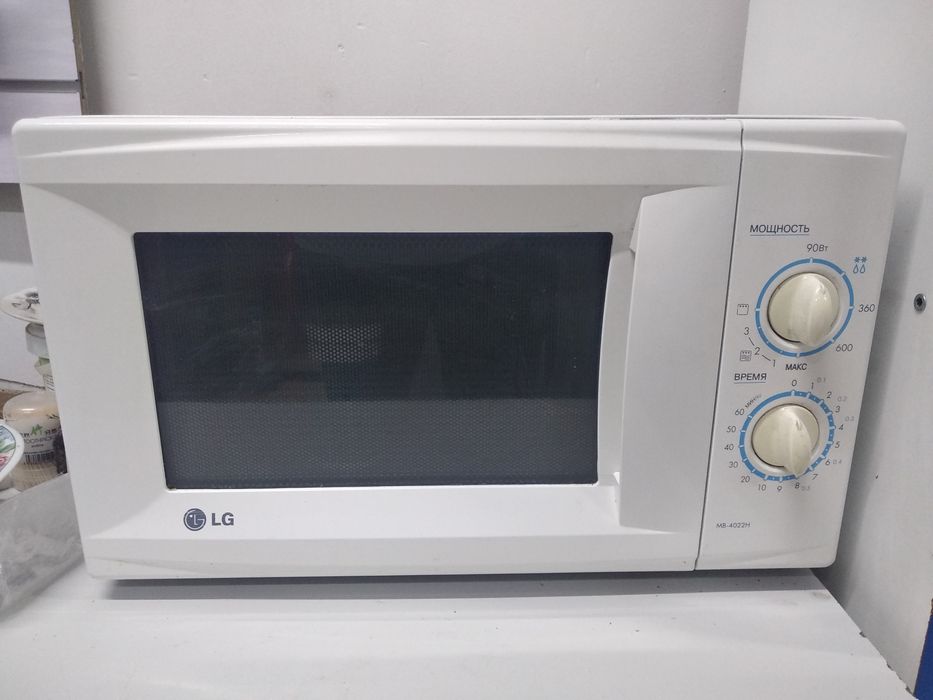 Продам Микроволновка LG