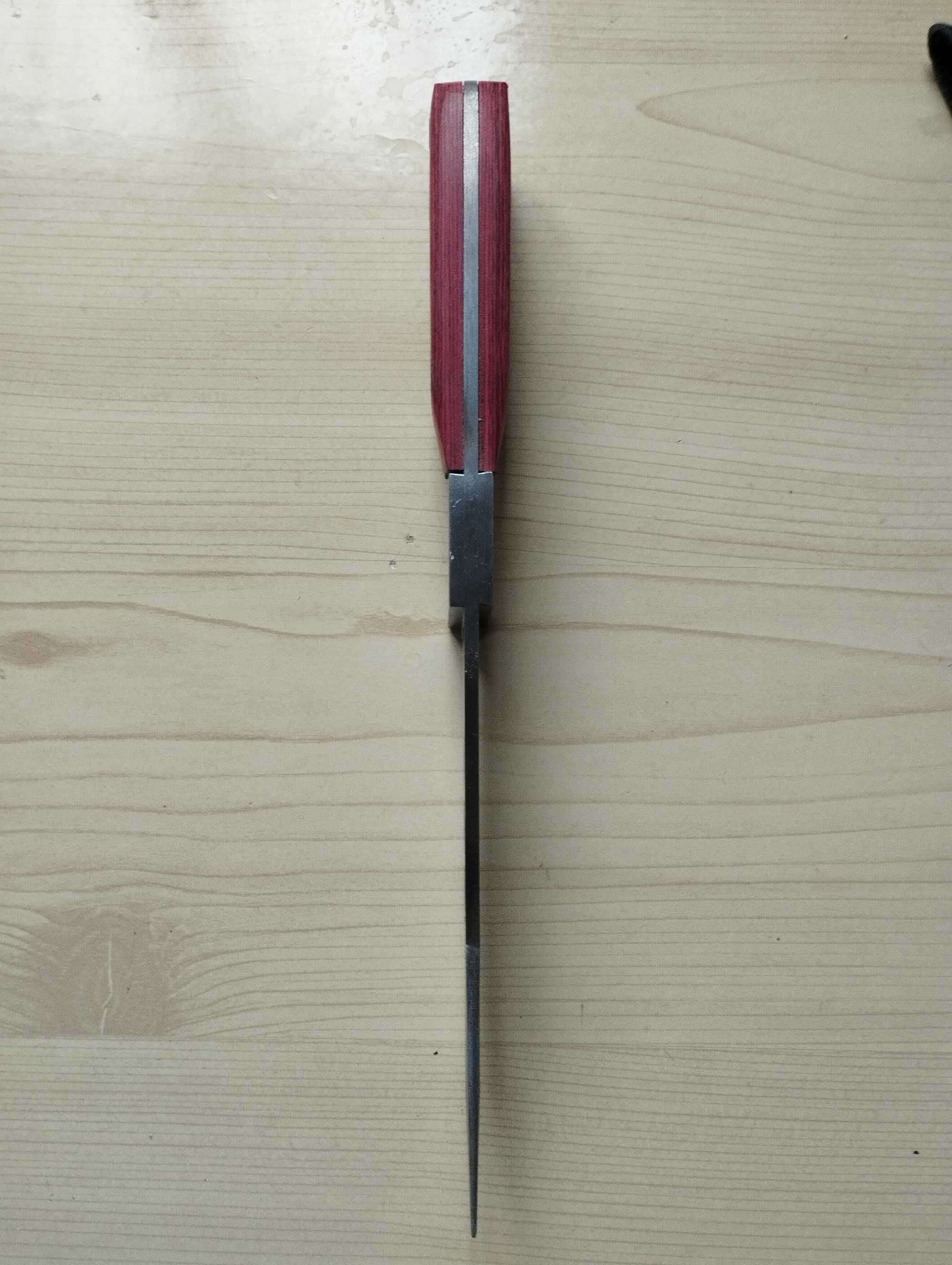 Нож японска стомана