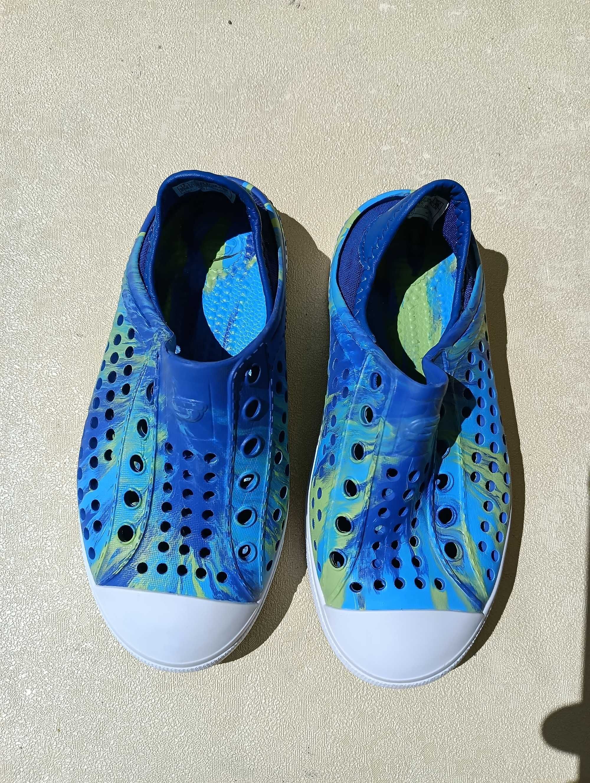 Skechers за море N 28,5 - 15 лв