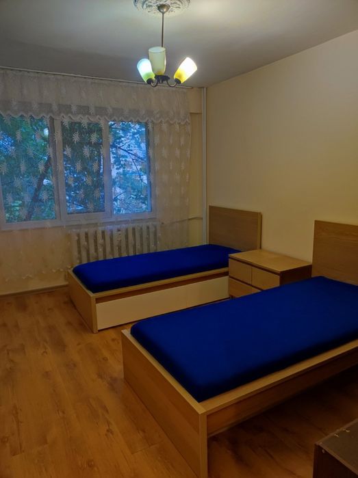 Дава се под наем Тристаен апартамент в София, Зона Б-5 - 95 кв.м за 850 € - Снимка #2