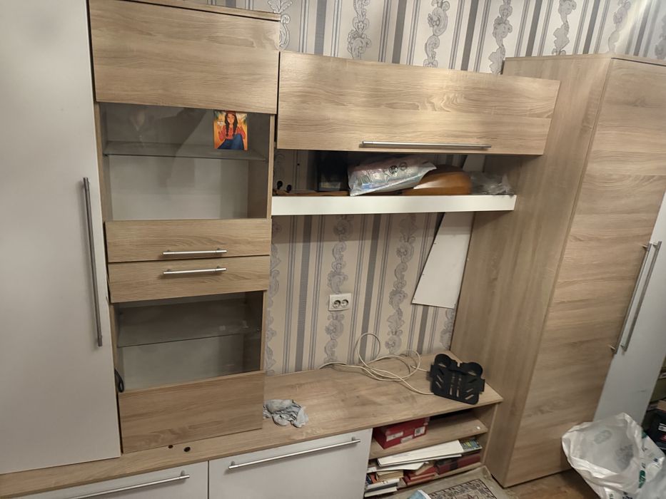 Подставка под телевизор со шкафом