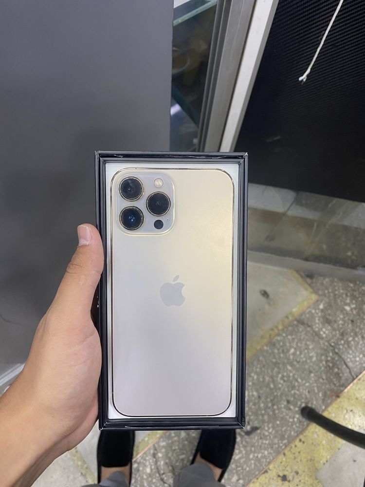 Продам Iphone 13 Pro Max, 256