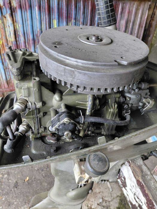 Меркурий 9.9 и Джонсън 6 кс.