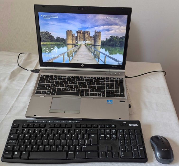 Vând Laptop HP Elitebook 8560P
