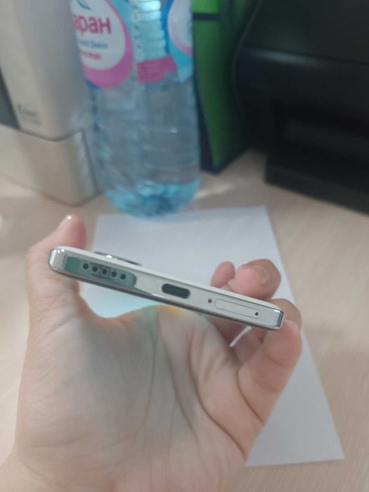 Мобилен телефон Honor 200 pro