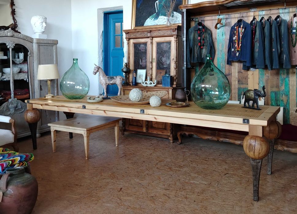 Masa consiliu (evenimente) din lemn masiv vechi, stil industrial