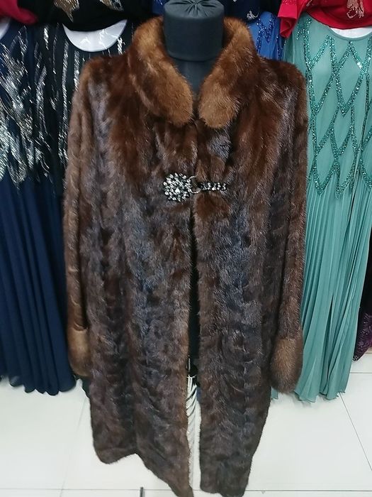 Натуральная шуба норка 54-56 размер ,и жилетка норка Новая размер 52/5