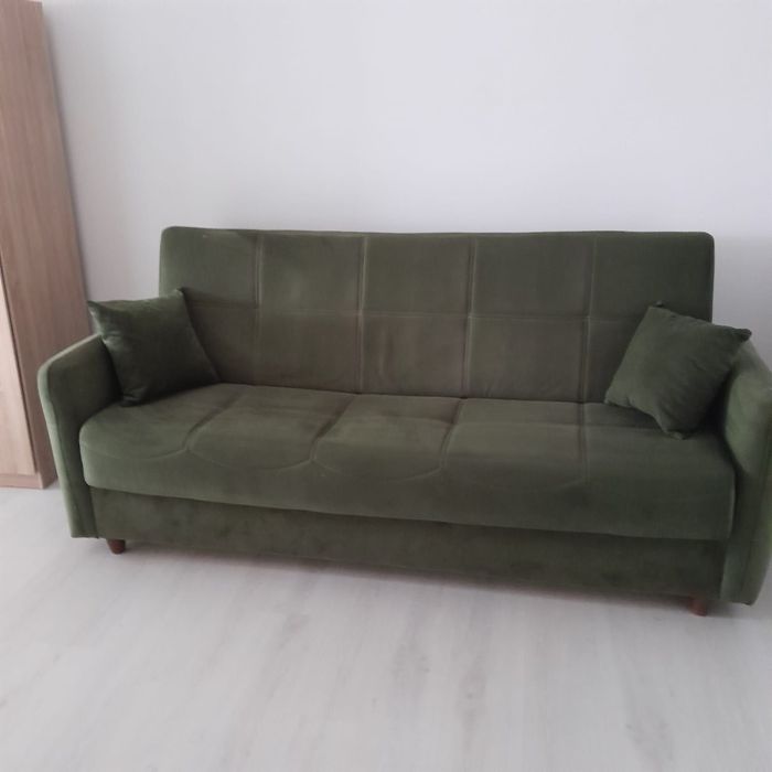 Închiriez garsonieră