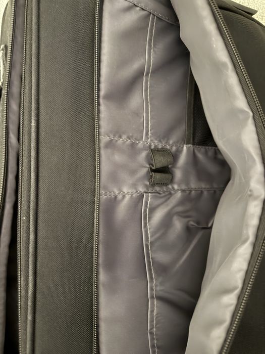 Geanta de laptop Case Logic neagra