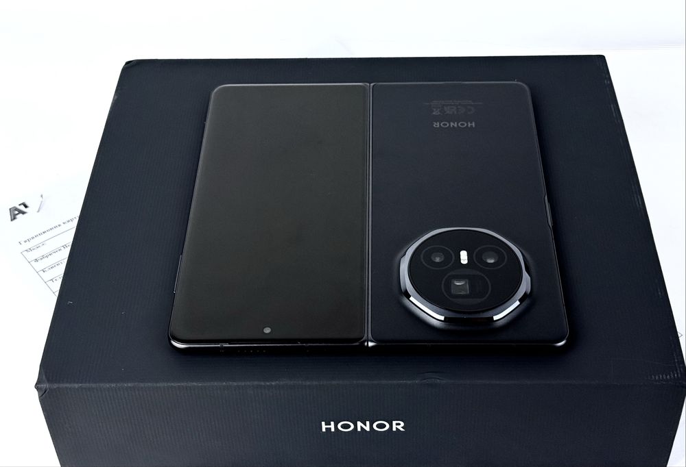 Honor Magic V3 5G 512GB 12RAM Black Отличен! Гаранция!