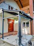 structuri metalice cu acoperiș din panouri sandwich Isopan