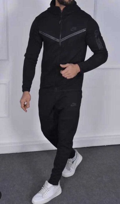 Мъжки екипи две части