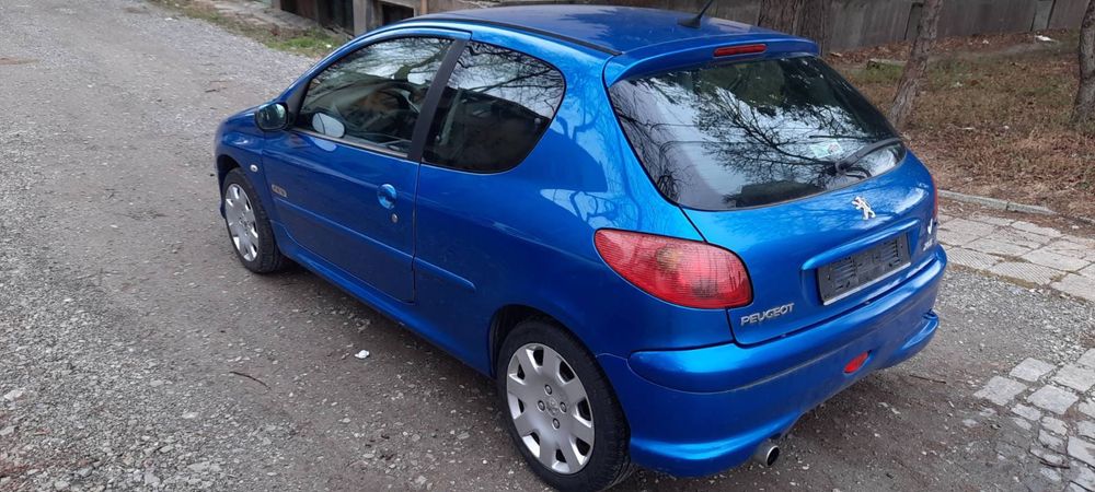 Peugeot 206 1.4i 90к.с