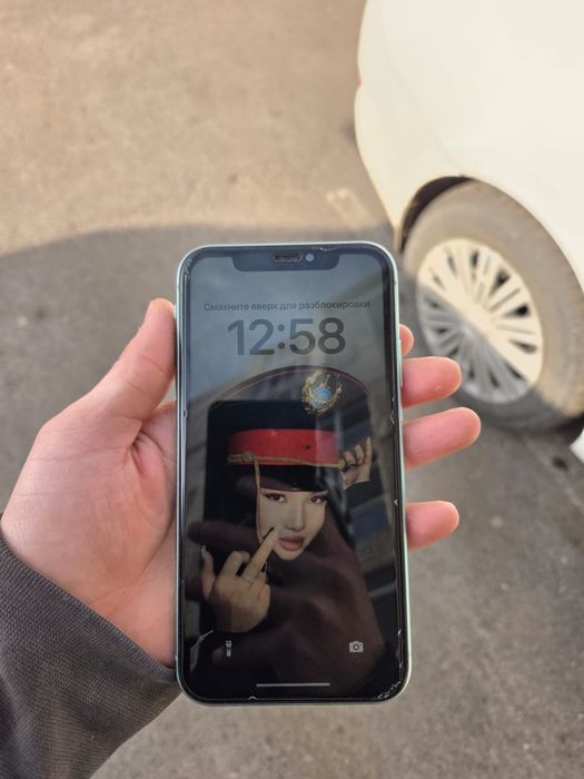 Iphone 11  цена 75 000