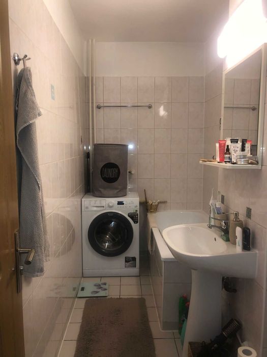 Garsoniera 42 mp langa Parc Sebastian