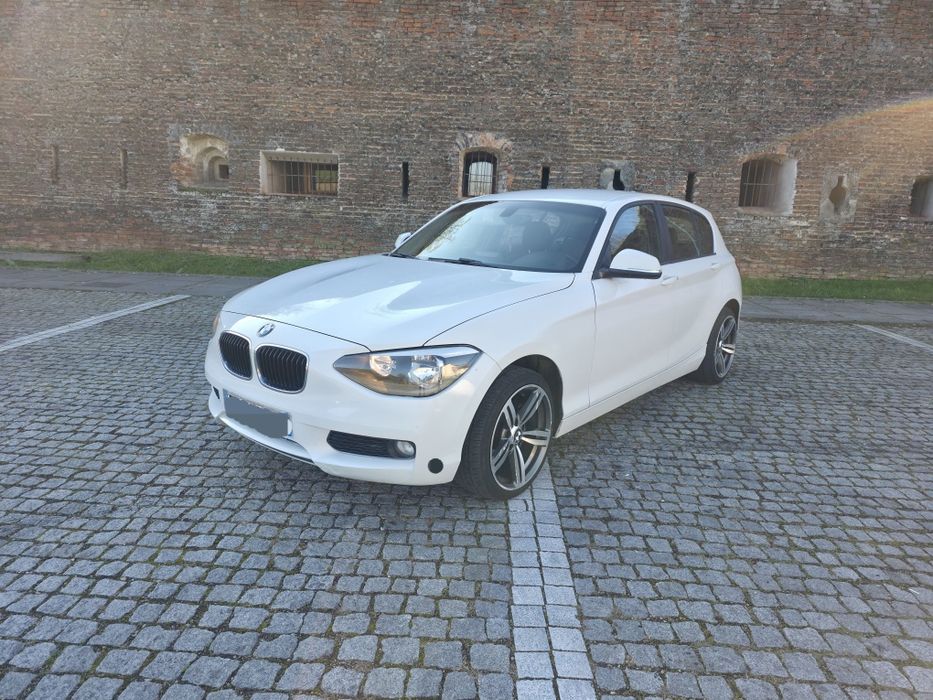 Vând/schimb bmw seria 1    2015
