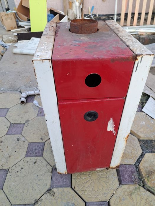 Котел Юнкер. Кател. Насос