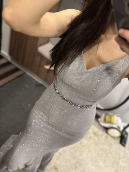 Продам вечерние платья