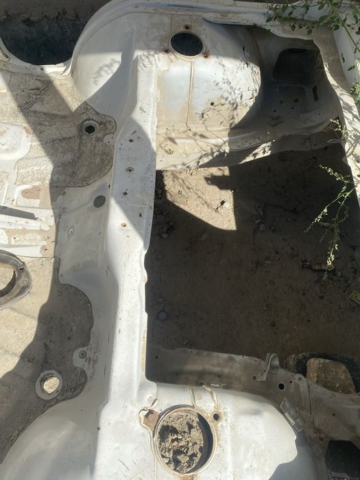 Damas kuzov bor sotiladi yili 2012