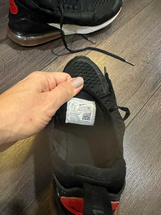 Оригинални Дамски обувки Найк Nike Air70 - черни