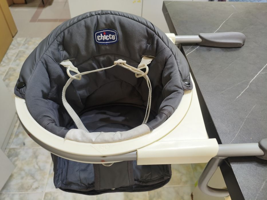 Столче за хранене Chicco 360° за маса 6м+