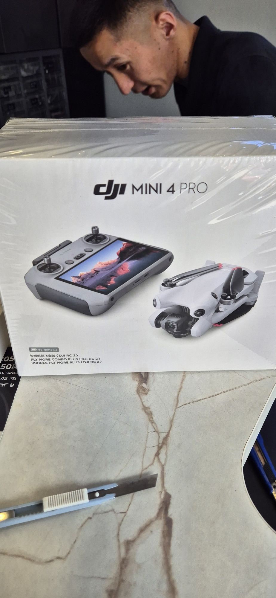Продаю дрон DJI mini 4 pro fly more combo plus