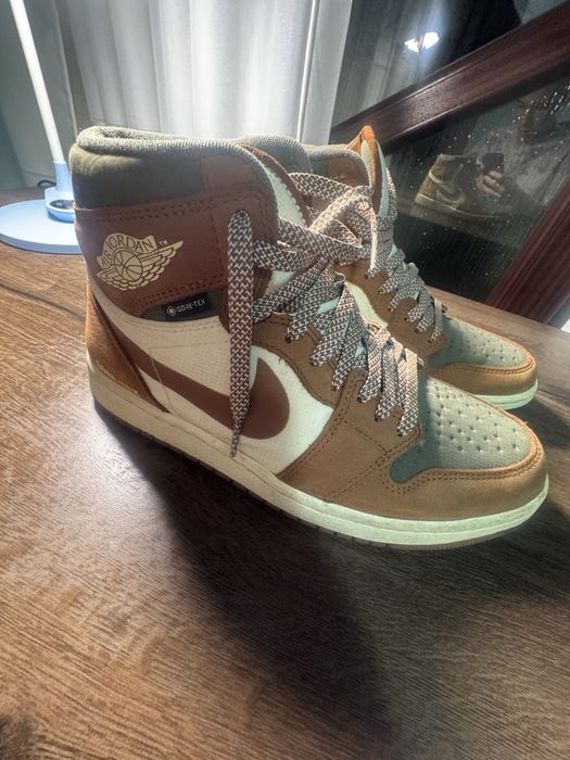 Air jordan 1 goretex