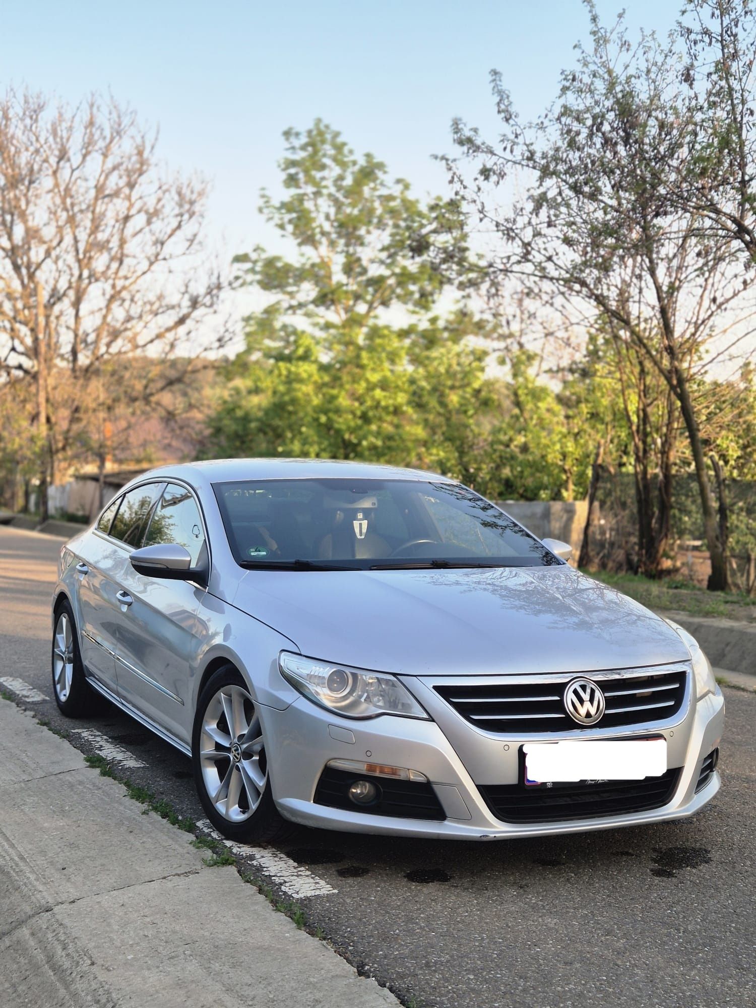 Volkswagen Passat Cc 2.0 tdi 140 cp