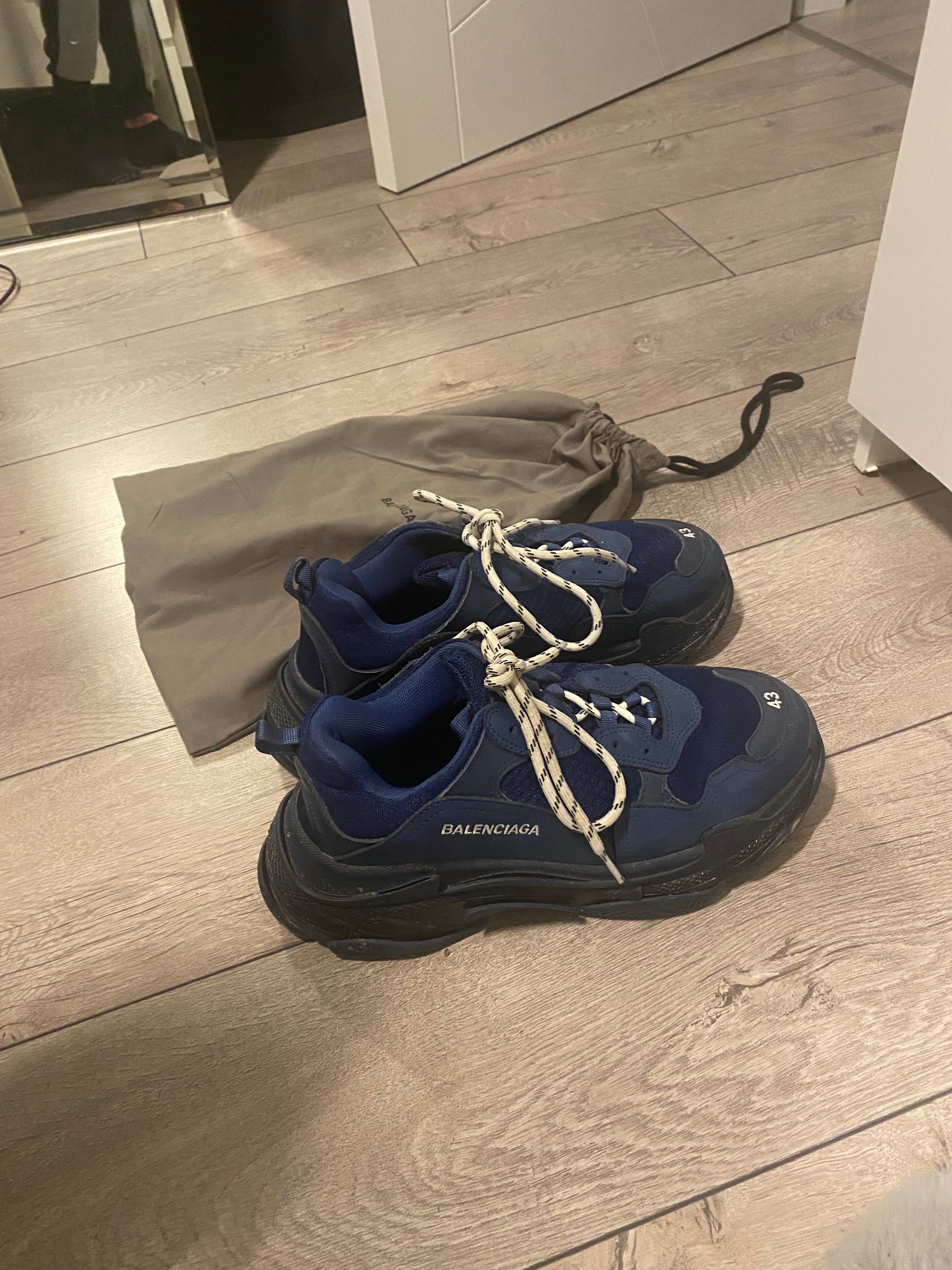 Balenciaga Triple S blue