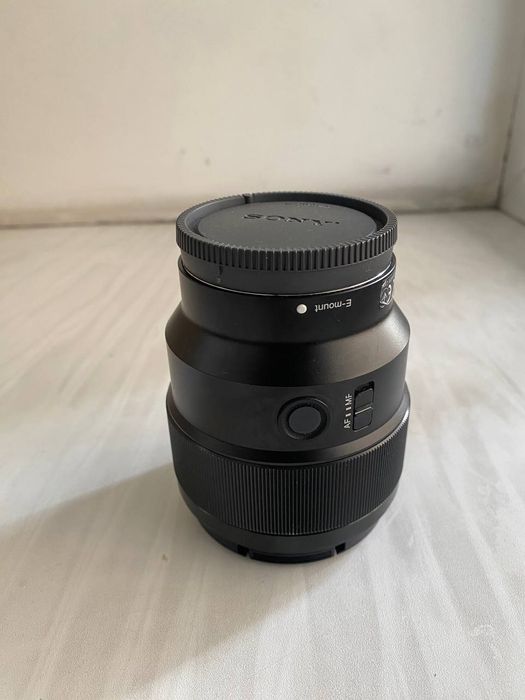 Продам объектив Sony 85mm f1.8