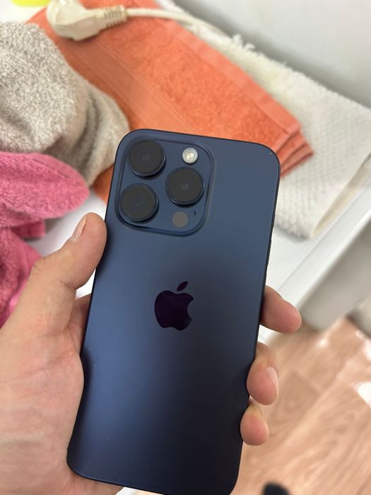 Продам Айфон 15про 128гб