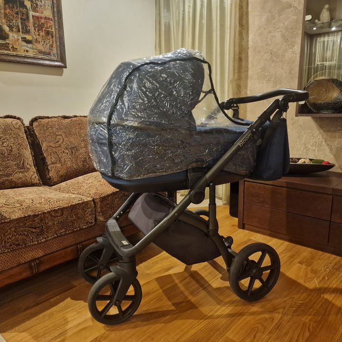 Roan Bloom 2в1 + Cybex Cloud Z2 Isofix база | Травъл система 3в1