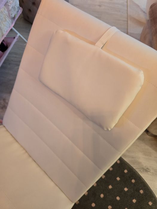 OFERTA!!! Sezlong de masaj cu perna, alb, piele artificiala. ESTE NOU!