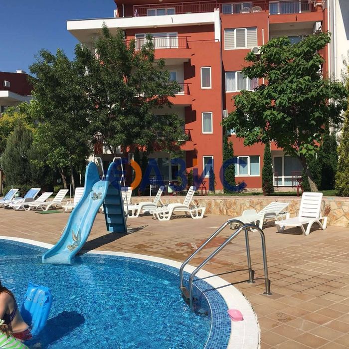 Продава се Едностаен апартамент в к.к. Слънчев бряг - 47 кв.м за 1054 €/кв.м - Снимка #9