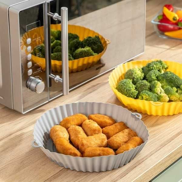 Set 2 Forme de copt din silicon pentru Airfryer sau Cuptor, cu pensula