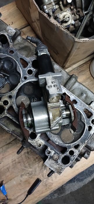 Натяжитель цепи ADR