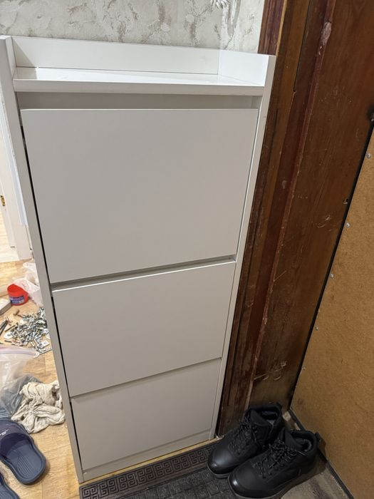 Продам Новая Обувница