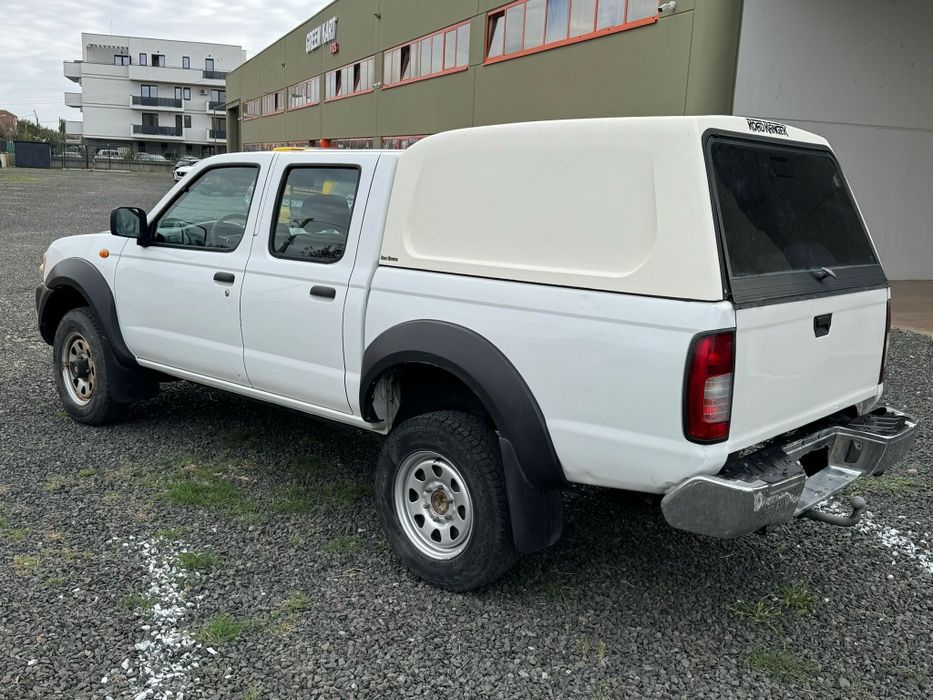 Nissan Navara NP300 D22 4X4 133 Cp 2011/Clima