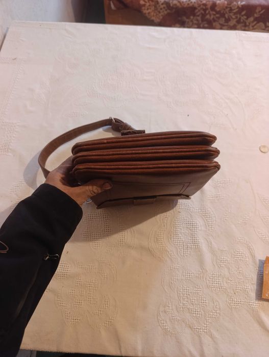 Кожена Дамска Чанта