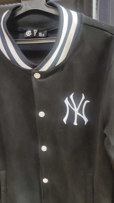 Спортно яке с кантове