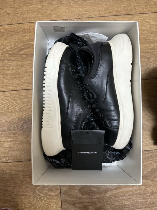 Adidasi emporio armani,dama,marimea 35,originali .